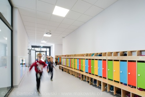 Ekonomia w tornistrze: dlaczego dzieci muszą znać wartość pieniądza
